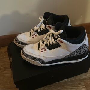 Jordan retro cement gray size 7y